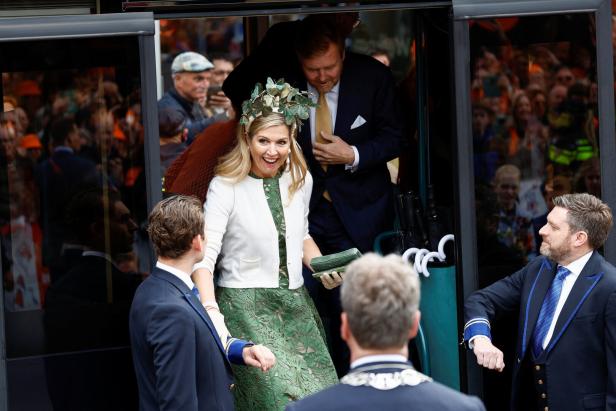 Willem-Alexander feiert Geburtstag: Máxima stiehlt mit schrägem Outfit die Show