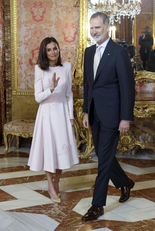 König Felipe VI. und Königin Letizia von Spanien bei einem offiziellen Anlass.