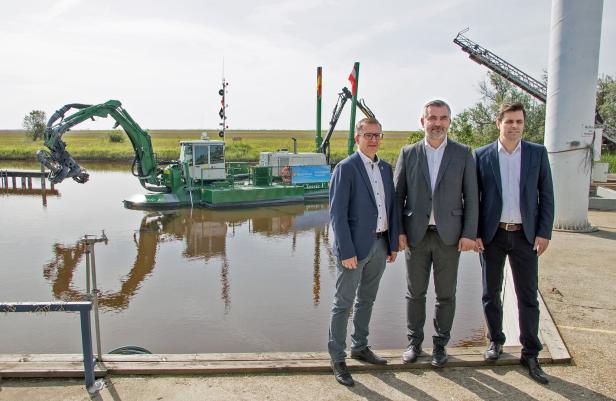 Regen rettet Sommersaison: Bagger verlassen den Neusiedler See - vorerst