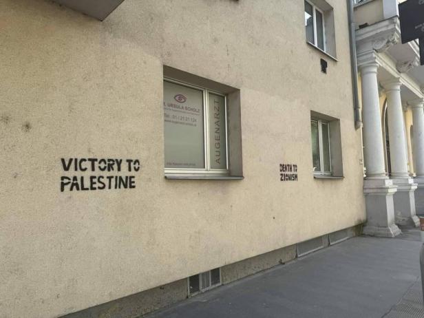 Antisemitische Schmierereien an mehreren Hausfassaden in Wien