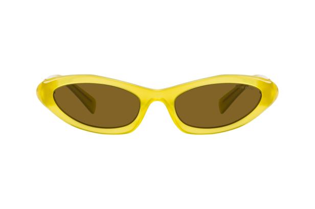 Gelbe Miu Miu Sonnenbrille mit braunen Gläsern.