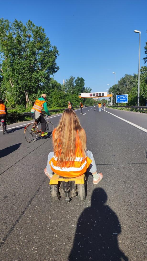 "Letzte Generation" will mit Protesten den ganzen Sommer weitermachen