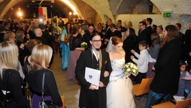 Wiener Traumhochzeit mit ritterlichem Schutz