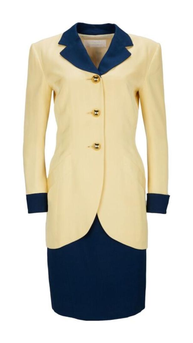 Outfit von Prinzessin Diana aus dem Jahr 1989 bei ihrer Hong-Kong-Tour.