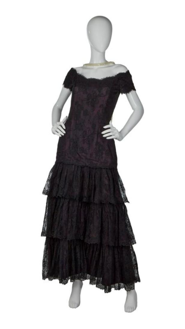 Ein „Diana“-Kleid von Murray Arbeid.