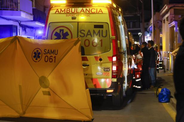 4 dead and 27 injured in a collapse in Playa de Palma