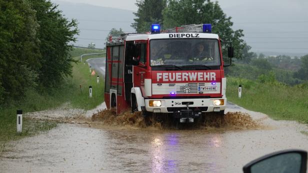 Hagel und Gewitter: Zahlreiche Feuerwehreinsätze in NÖ