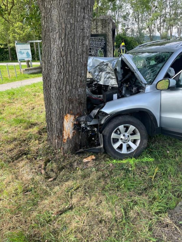 Feuerwehr rückte während der Fronleichnamsfeier zu tödlichem Crash aus