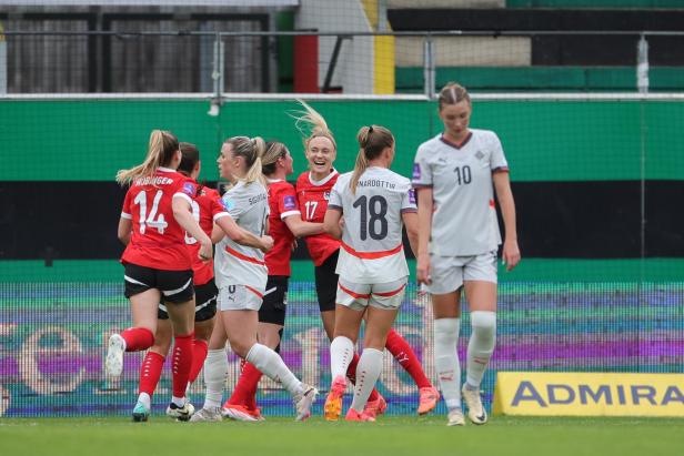 FUSSBALL FRAUEN: UEFA EM QUALIFIKATION: ÖSTERREICH - ISLAND FUSSBALL FRAUEN: UEFA EM QUALIFIKATION: ÖSTERREICH - ISLAND