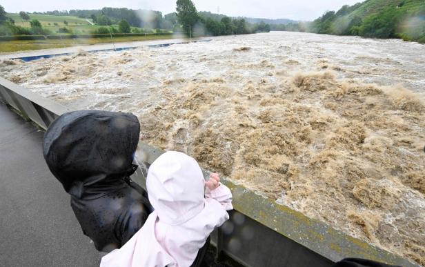 Der Neckar, ein Nebenfluss des Rheins, in Baden-Württemberg.