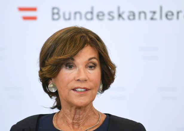 Brigitte Bierlein als Bundeskanzlerin.