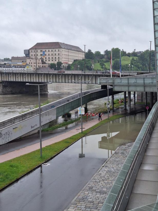 Donaupegel erreichte in Linz 7 Meter, Gebiete in NÖ überschwemmt