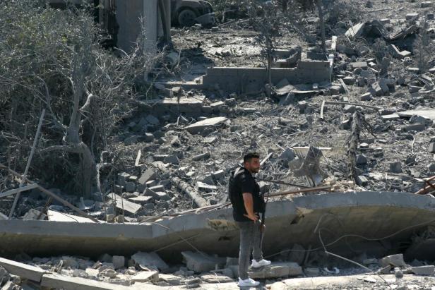 Raketen aus Israel haben in der südlibanesischen Stadt Wadi Jilo große Zerstörung angerichtet,