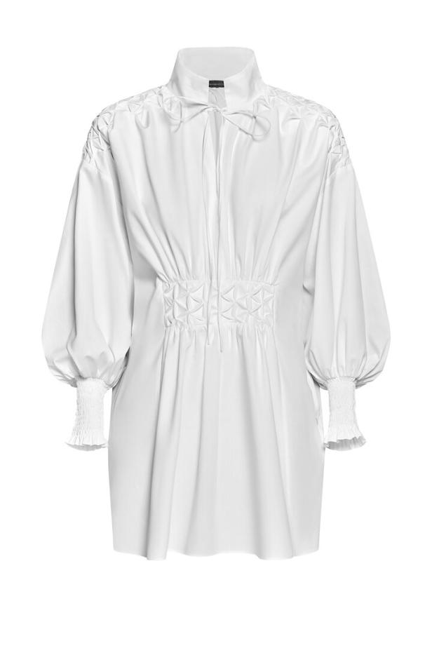 „Justine“-Tunika mit besonders vielen Details.