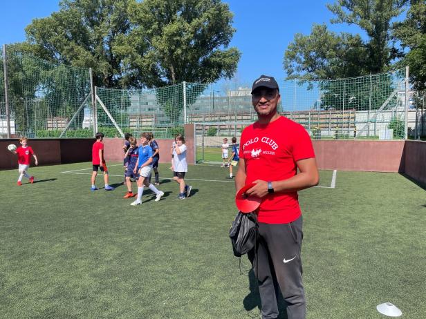 „Allez le Foot“ im Lycée français