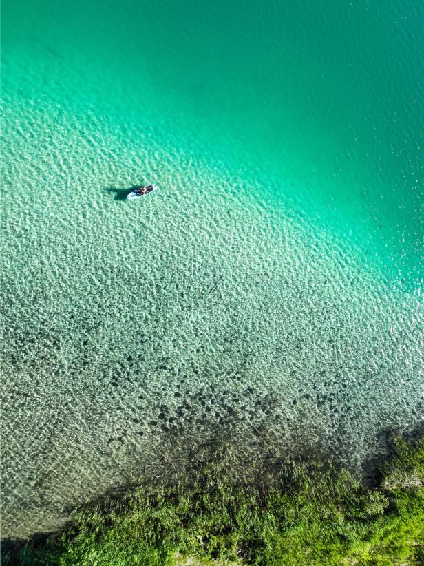 Naturparadies mit glasklarem Wasser: Der Weissensee