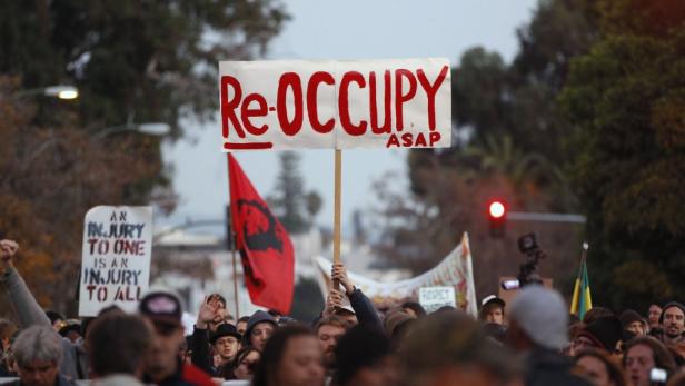 "Occupy": Polizei besprühte 84-Jährige mit Pfefferspray