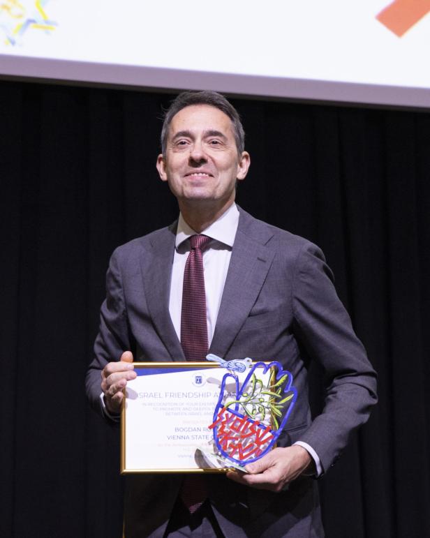 Staatsoperndirektor Bogdan Roščić erhält Israel Friendship Award