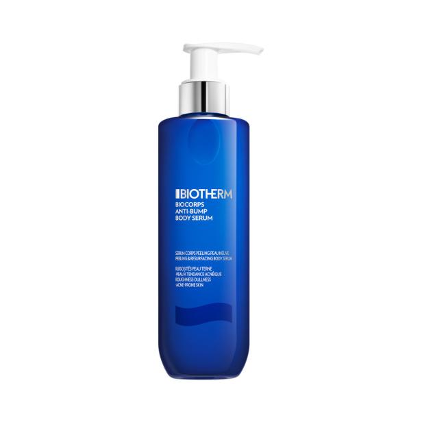 Eine blaue Flasche Biotherm Biocorps Anti-Bump Body Serum mit weißer Pumpe.