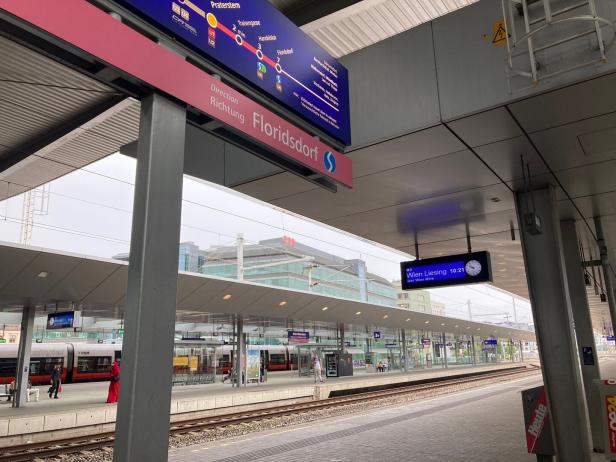 Am Praterstern fallen die Züge in Richtung Floridsdorf derzeit aus. Stattdessen gibt es Busse