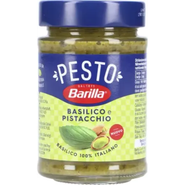 Ein Glas Pesto Basilikum und Pistazien von Barilla.
