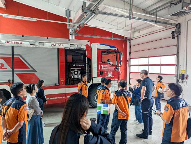 Wie die burgenländische Feuerwehr ihre koreanischen Kollegen verblüfft