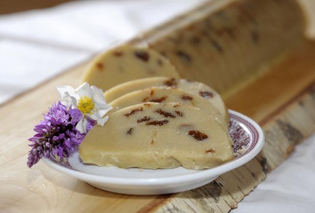 Rahmkoch wird auch Lungauer Marzipan genannt