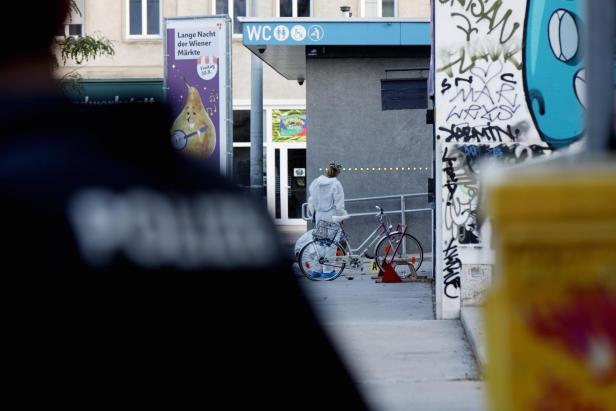 WIEN: POLIZEI-GROSSEINSATZ AM YPPENPLATZ IN OTTAKRING