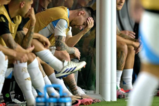 Copa America: Tränen bei Messi, Argentinien siegt, Chaos im Stadion