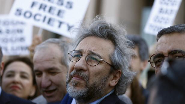 Chefredakteur der türkischen Zeitung "Cumhuriyet" festgenommen