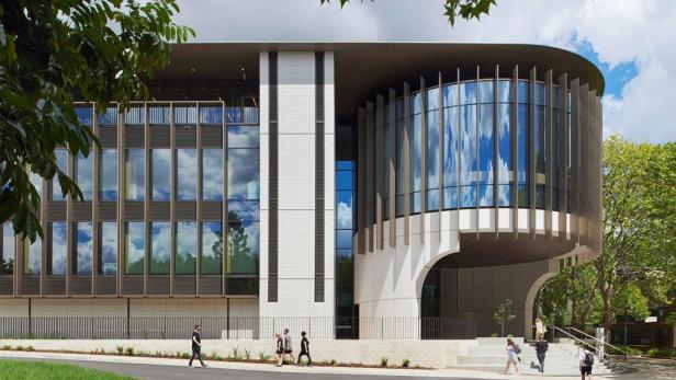 michael-kirby-law-building-hassell-architecture-education-sydney-australia-timber_dezeen_2364_col_12-1-1024x576