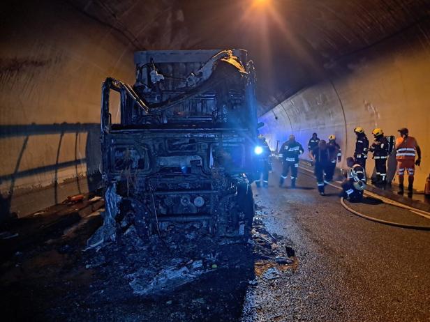 Lkw-Brand sorgte für stundenlange Sperre des S6-Tunnels Semmering