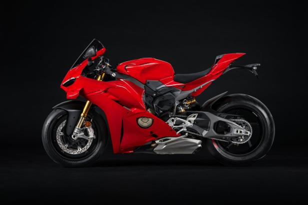 my25panigalev4s03uc662194mid.jpg