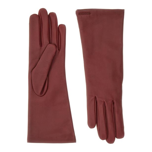 Ein Paar lange, bordeauxrote Lederhandschuhe von Ferragamo.