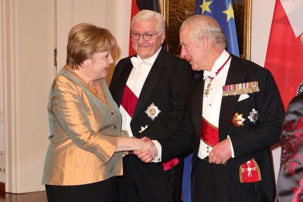 Angela Merkel und König Charles