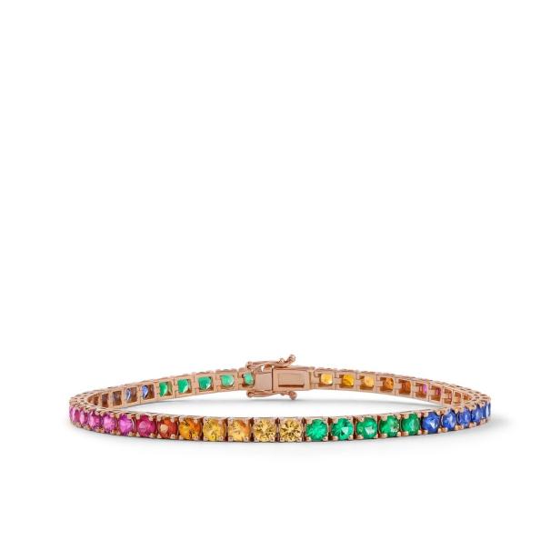 Ein goldenes Armband mit quadratischen Edelsteinen in Regenbogenfarben.