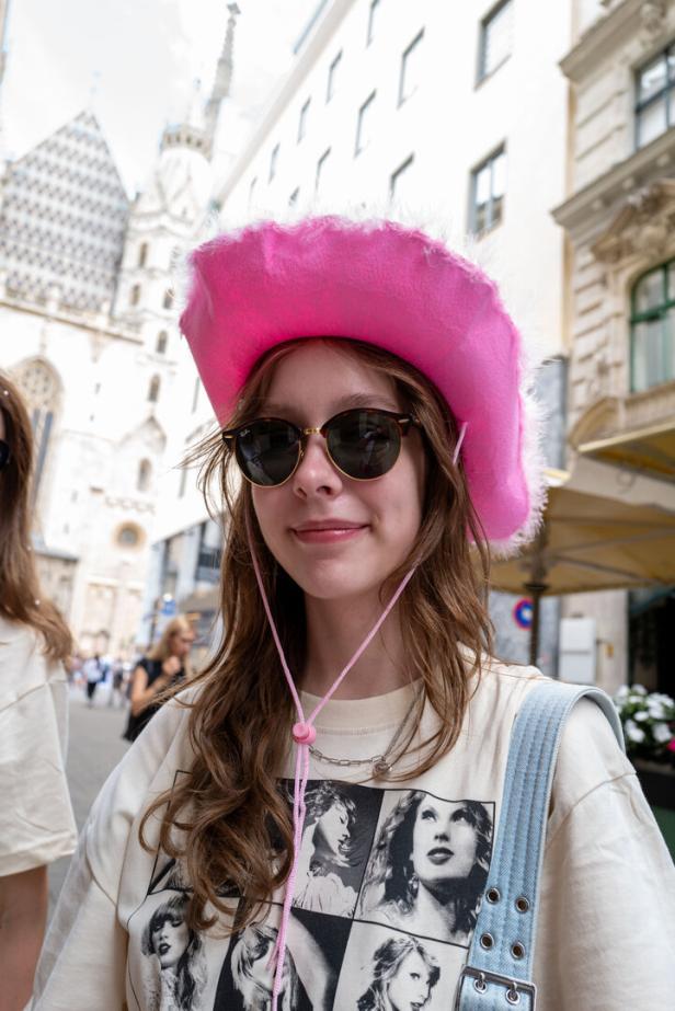 Taylor-Swift-Flashmob: Swifties halten Spontankonzerte in Wien ab