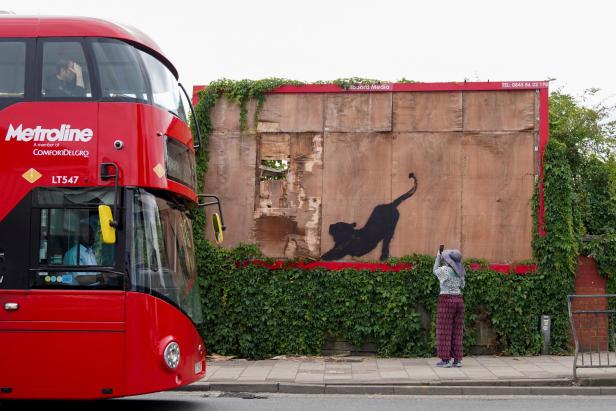 New artwork by Banksy on Edgware Road in London