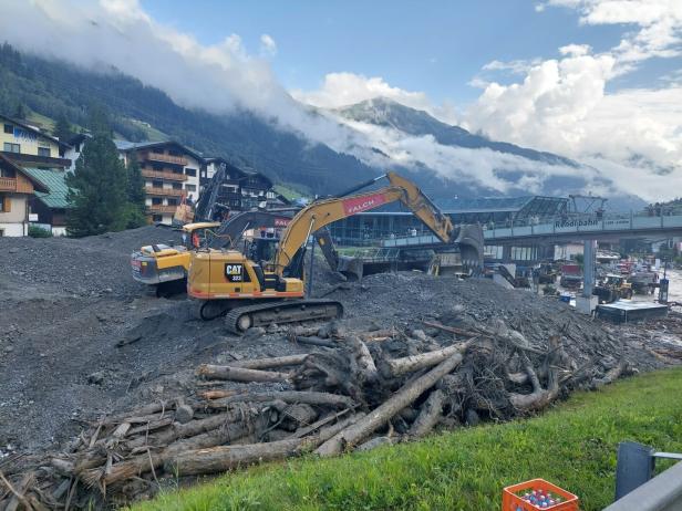 Arlberg-Bundesstraße bleibt nach Unwettern vorerst gesperrt