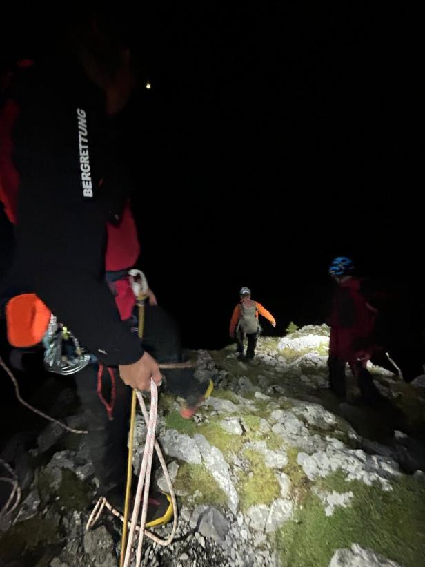 Schneeberg: Schwierige nächtliche Bergung eines Kletterer-Duos