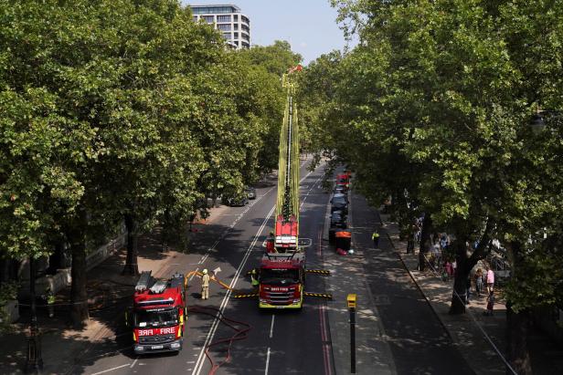 Feuer im historischen Somerset House in London ausgebrochen