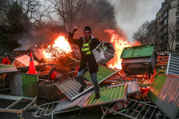 Gewalttäter oder Kämpfer für Gerechtigkeit: Was darf Protest?