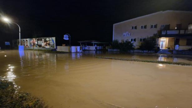 ++ HANDOUT ++ NIEDERÖSTERREICH: UNWETTER: AUFRÄUMARBEITEN UND ERNEUTE GEWITTER IN NIEDERÖSTERREICH