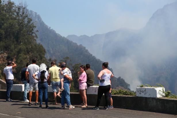 Brand im Urlaubsparadies: 200 Menschen mussten ihre Häuser verlassen