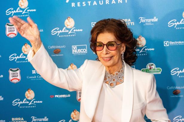 Sophia Loren: Nicht nur Italiens Sexsymbol, sondern ein Weltstar