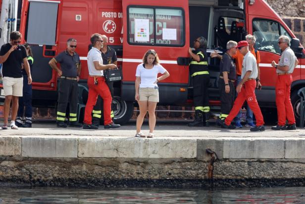 Fifth body retrieved by fire brigade divers from wreck of the Bayesian