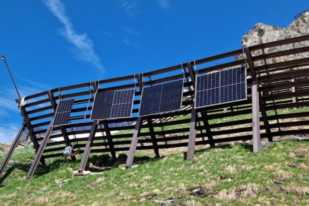 So wird Lawinenschutz zum Solarkraftwerk