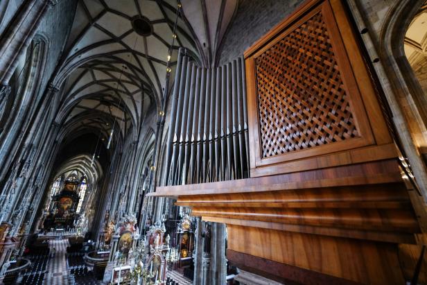 Abkühlung im Stephansdom.