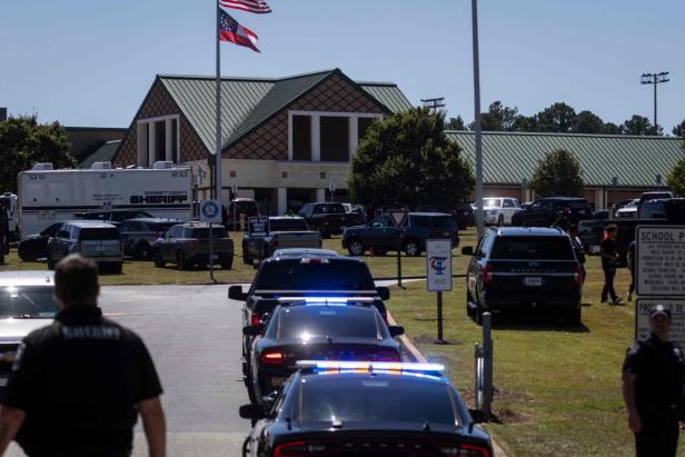 US-CRIME-SHOOTING-SCHOOL