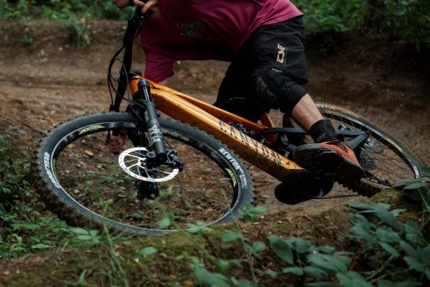 Was das neue E-MTB Spectral:ONfly von Canyon kann